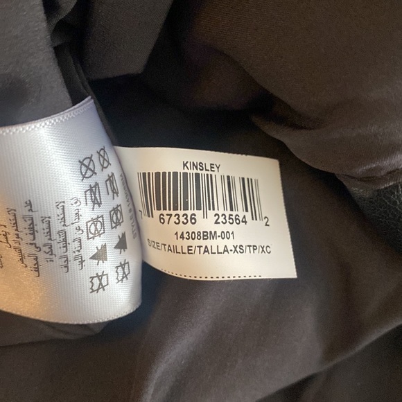 BCBGMaxazria Kinsley Black Vegan Leather Balloon Sleeve Belted Moto Jacket XS - Picture 16 of 16